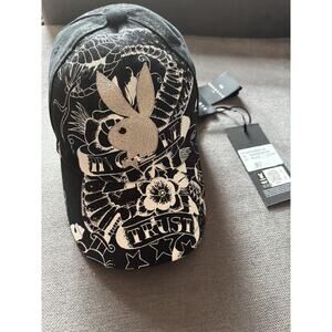 Unisex John Richmond x Playboy hat
